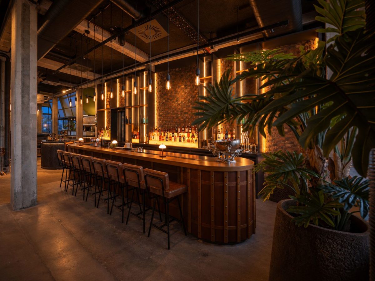 Kesselhaus Bar am Abend